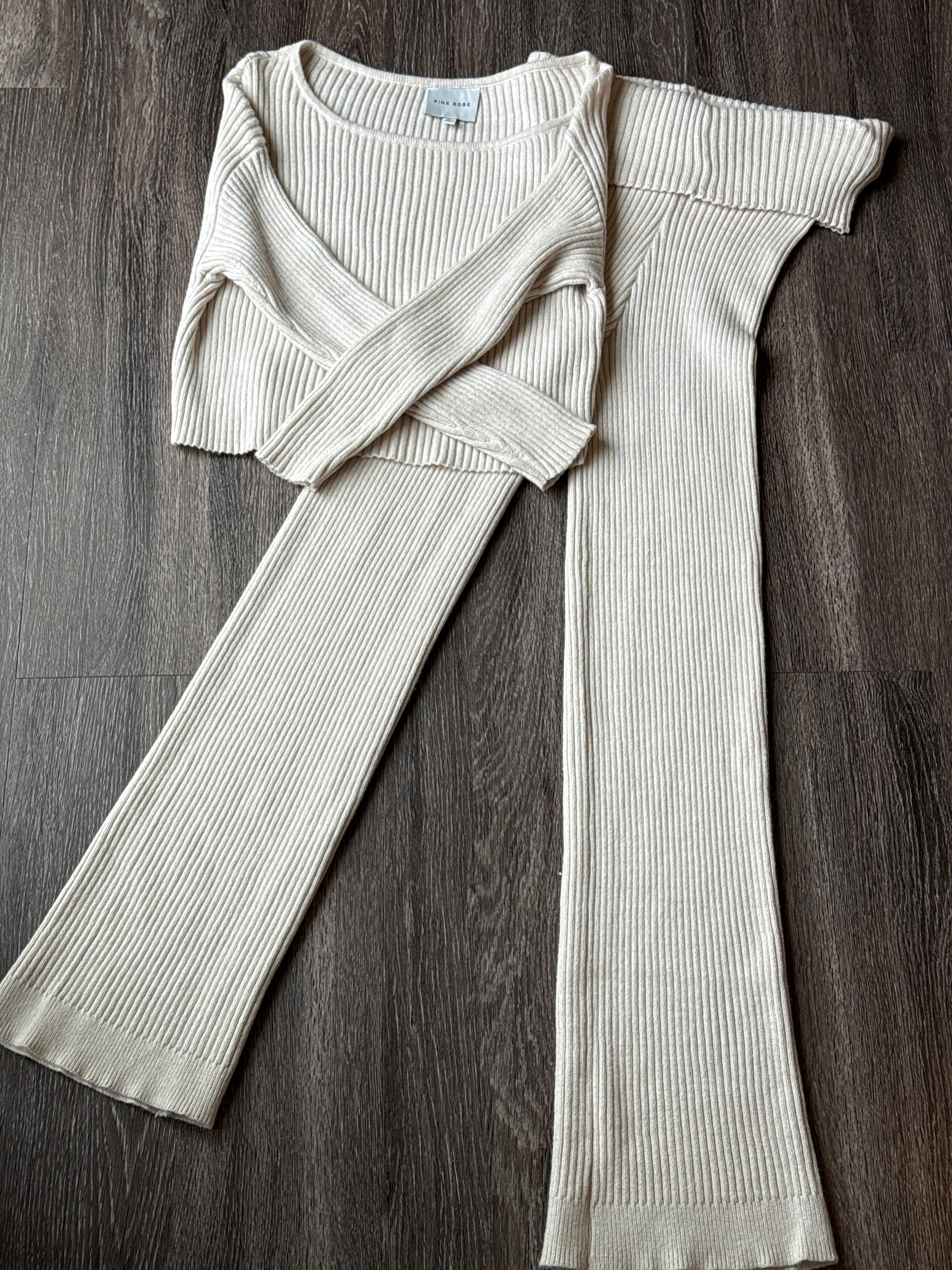 White pant/shirt set