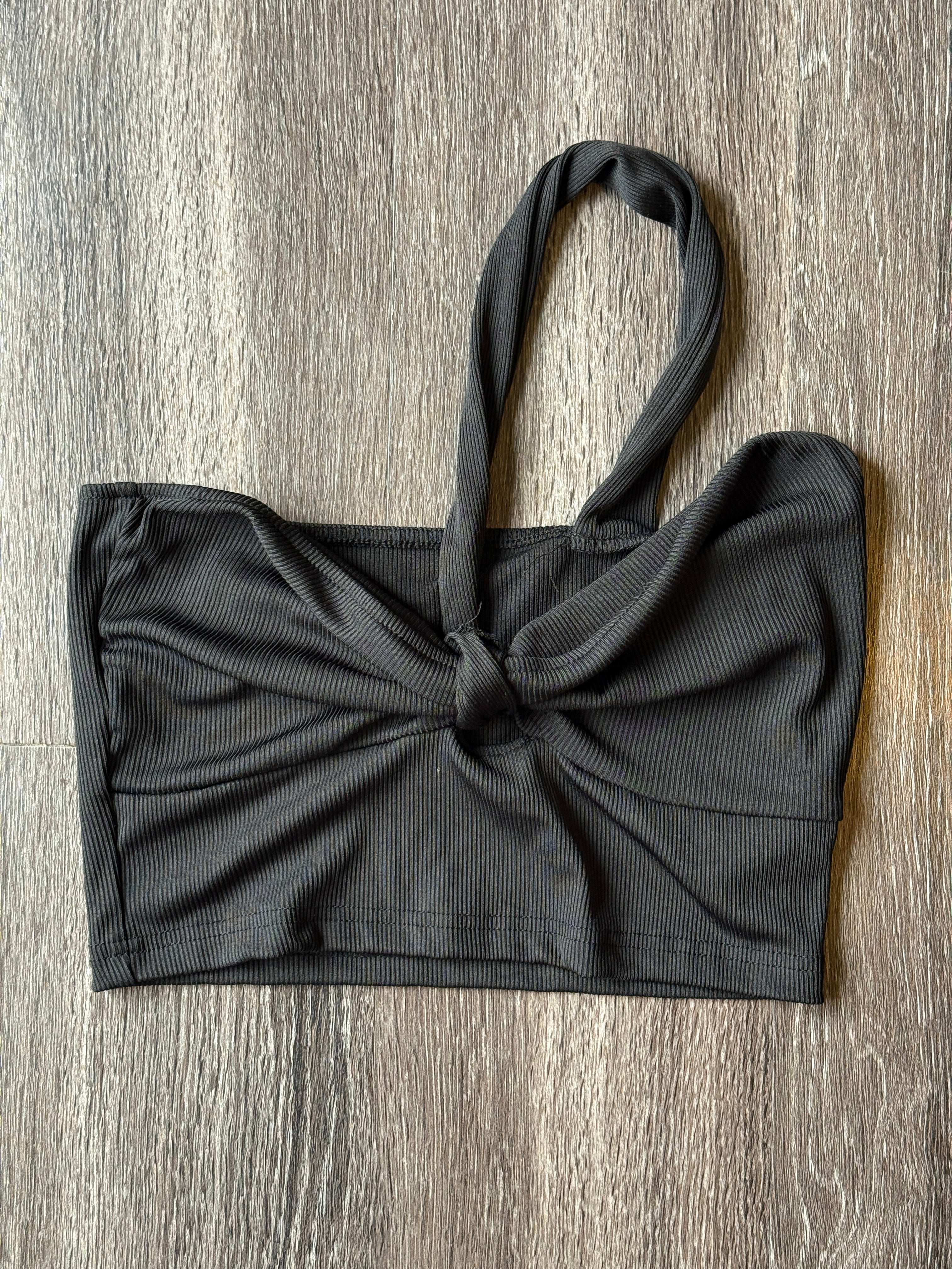 Black crop top